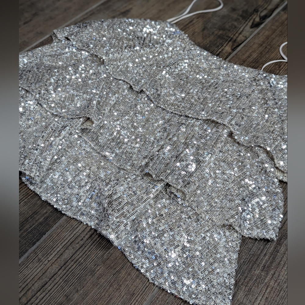 New Express Silver Shiny Sequin Tank Top Size Large